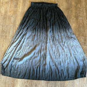 Uniqlo Ombré Crinkle Maxi Skirt
